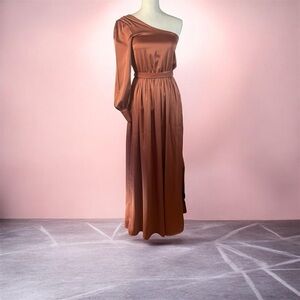 Elegant One-Shoulder Formal Gown